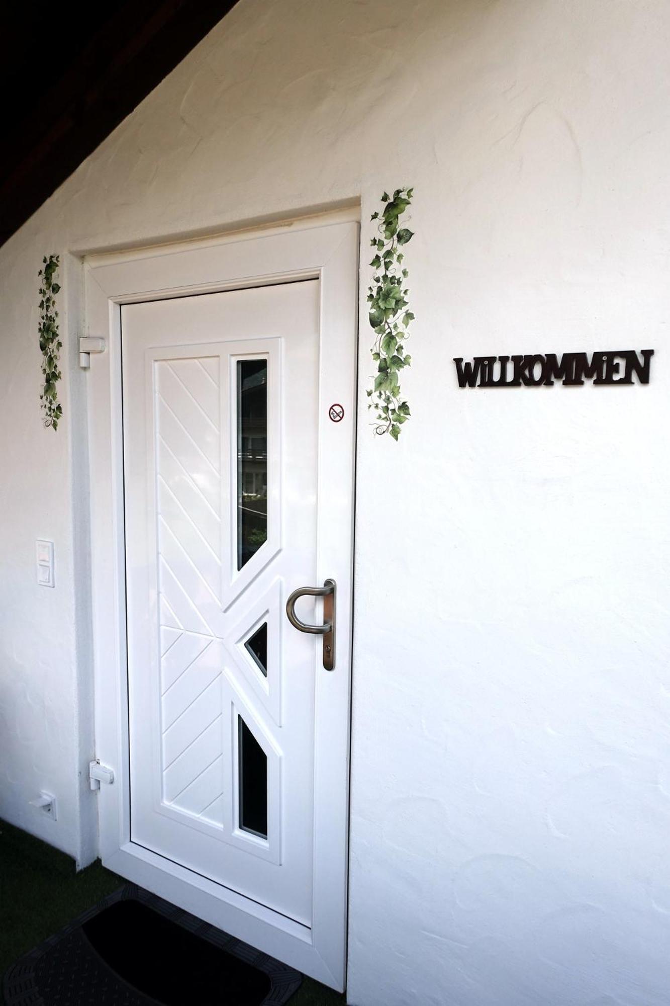 Ferienwohnung Ariane Garmisch-Partenkirchen Bagian luar foto