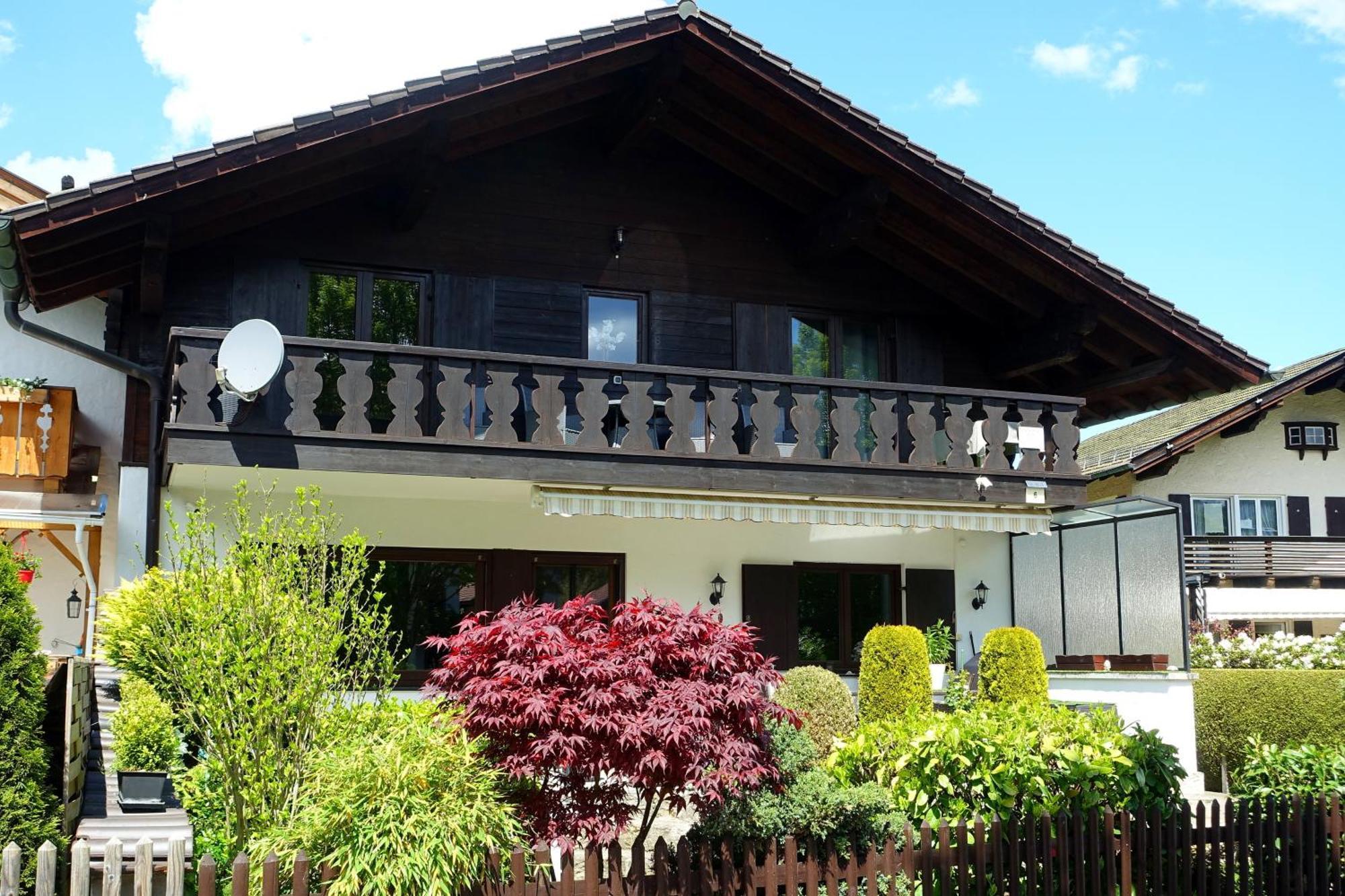 Ferienwohnung Ariane Garmisch-Partenkirchen Bagian luar foto